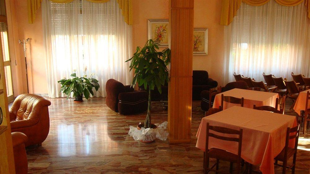 Sant'Albino Hotel Marvin מראה חיצוני תמונה